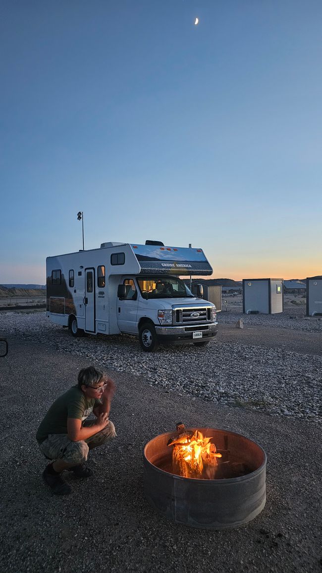 Ghost Town e RV Park