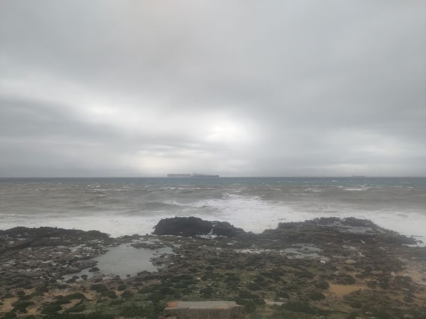 Punta de Tarifa: Regen und Sturm nicht nur am südlichste Felsen Europas - wetterbedingt verzögerter Wanderungsbeginn