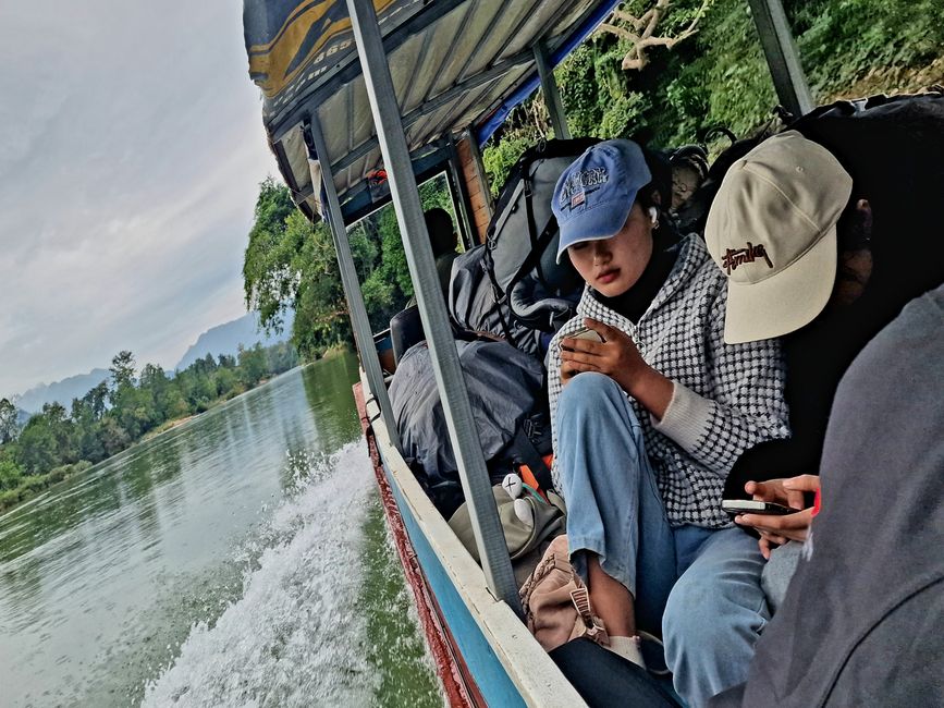 Entlang dem Fluß Nam Ou - nach Muang Ngoi und zurück
