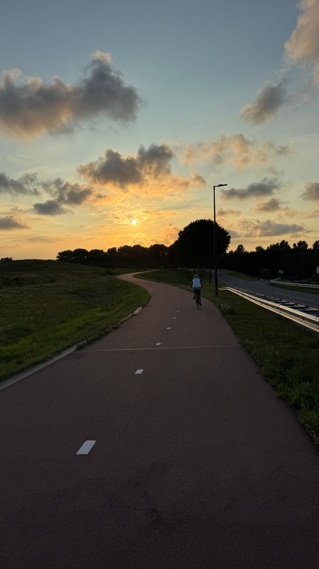 Maassluis unser Stellplatz direkt am Ufer