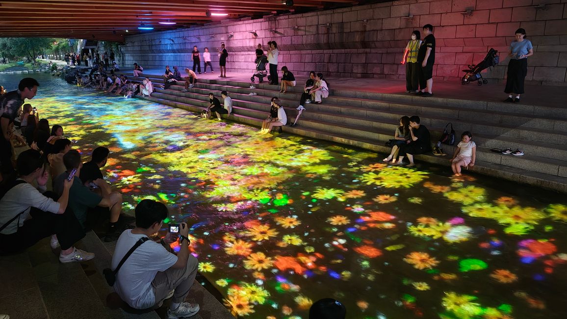 Cheonggyecheon Stream