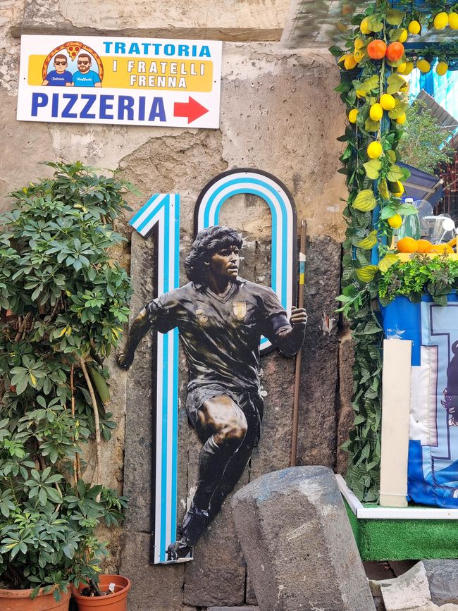 Kein Napoli ohne den Stadtheiligen