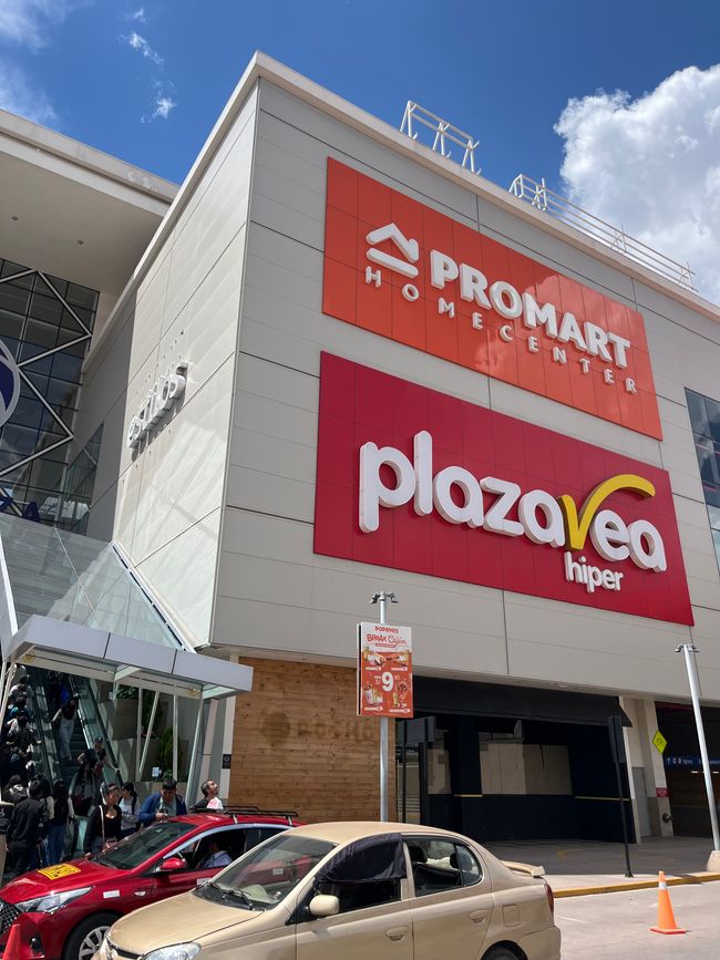 Tag 14
Auf dem Weg zur Mall von Cusco