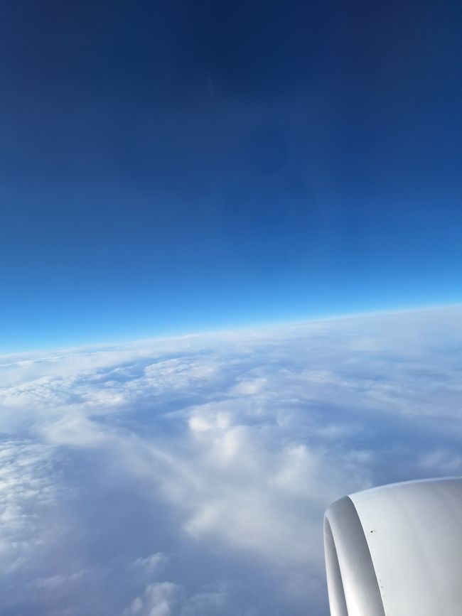 ĂŒber den Wolken