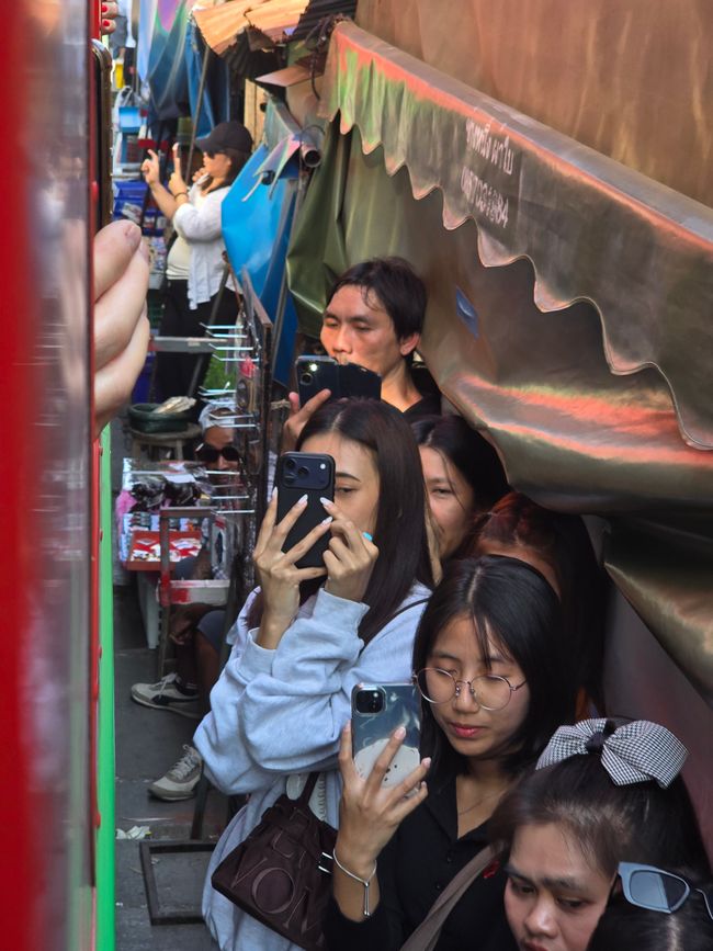 Amphawa!