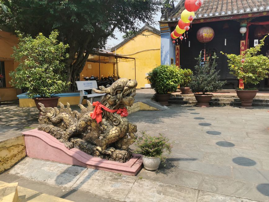 In esplorazione e shopping a Hoi An