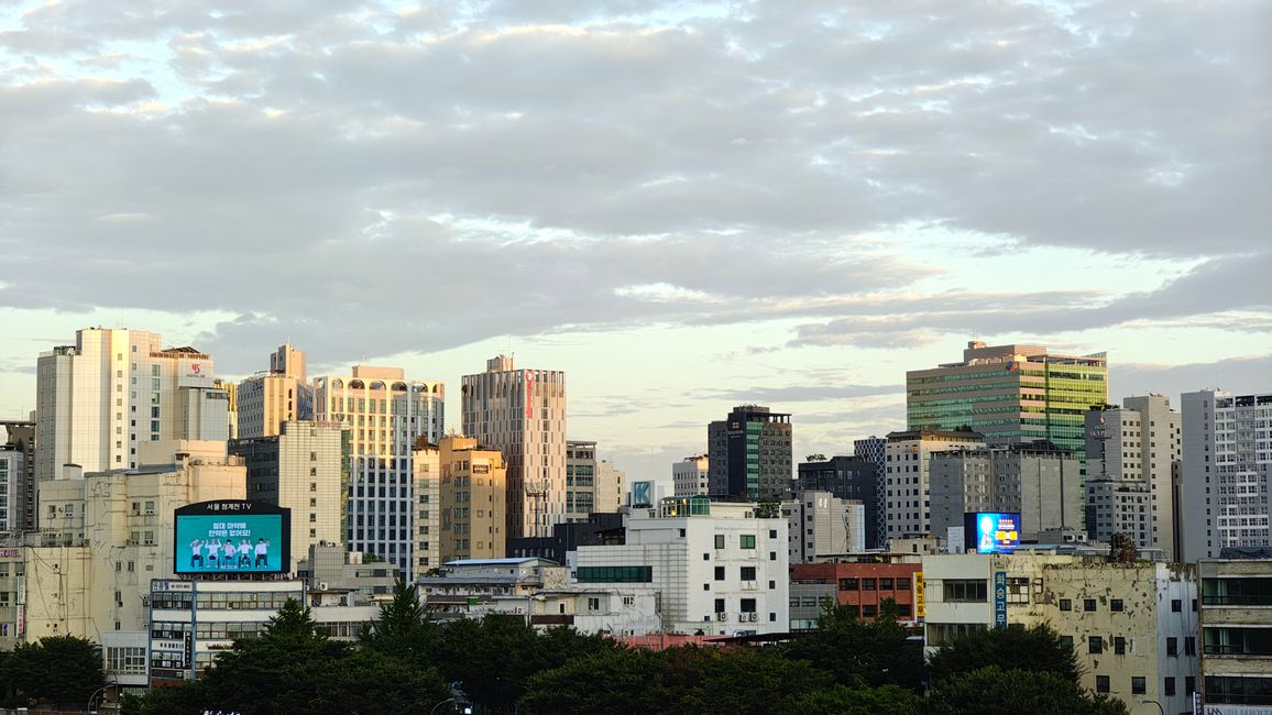 Modernität gleich dahinter