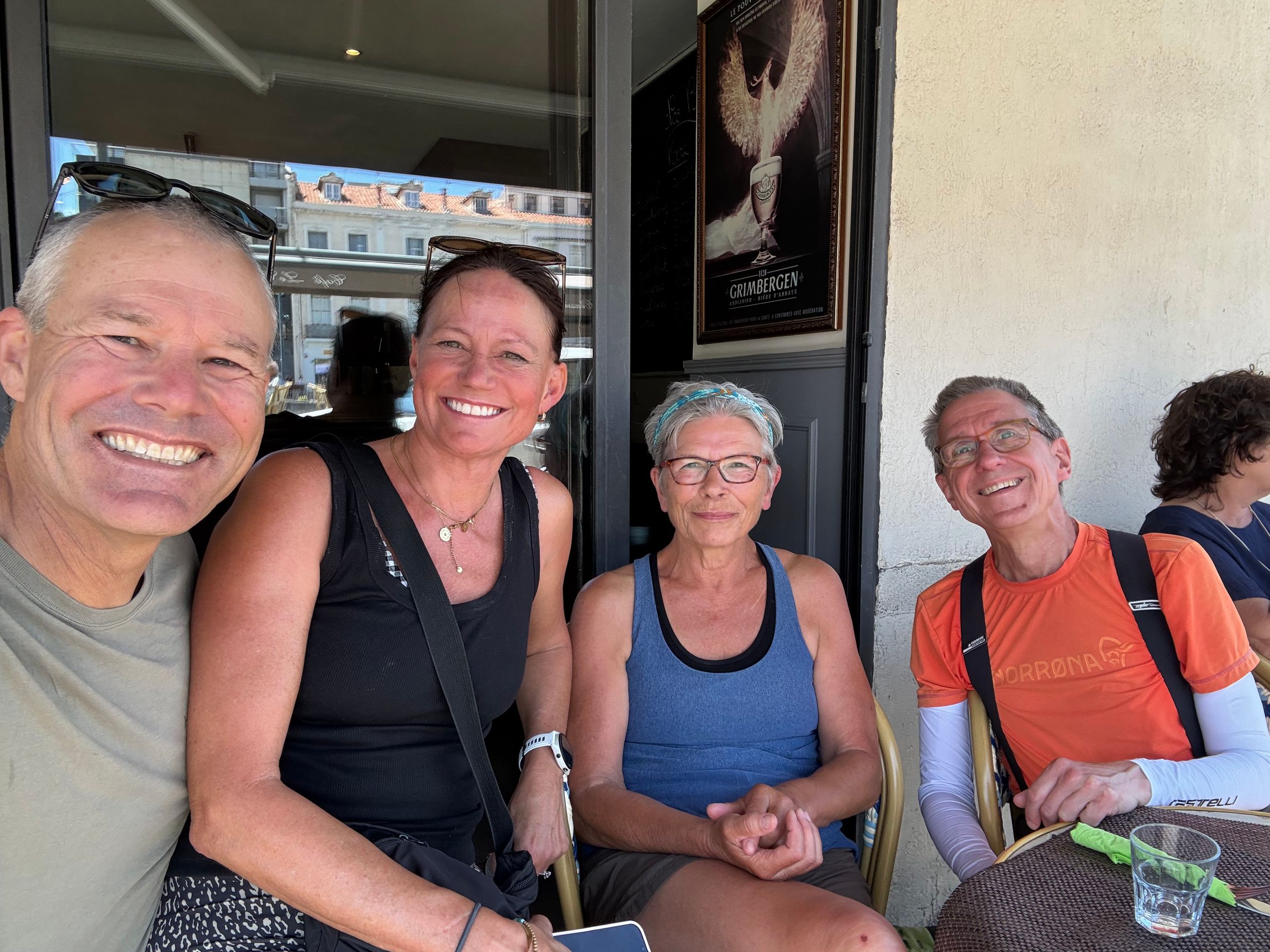 Antony, Ann Lucia et nous à Sète au café