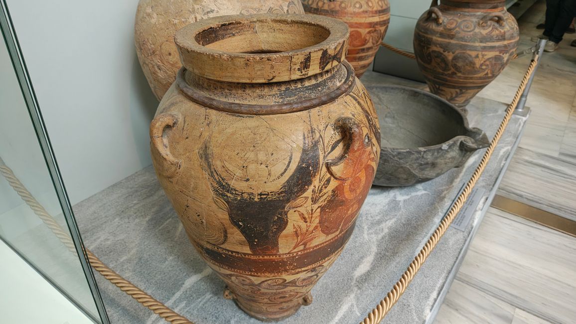Vase avec le motif de taureau