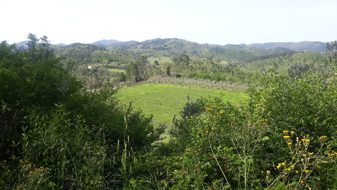Die Landschaft oberhalb von Madonna di Baiano