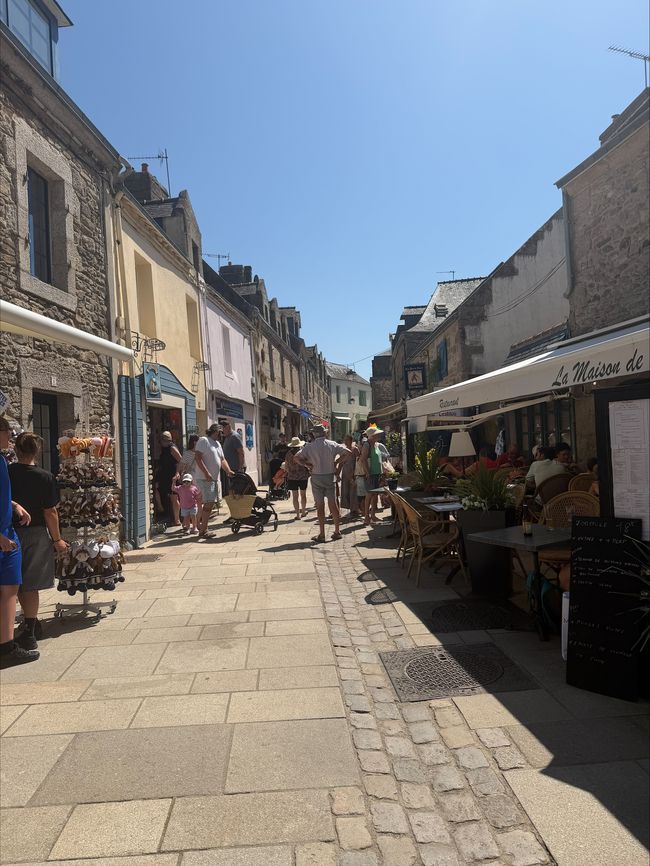 Concarneau 8-10 July