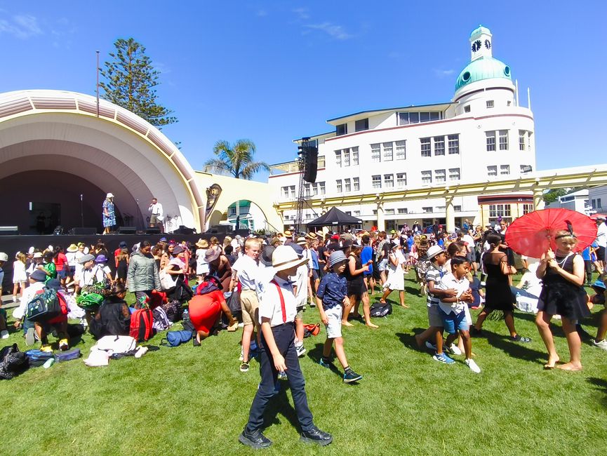 Speciale per il 'Festival Art Deco di Napier'