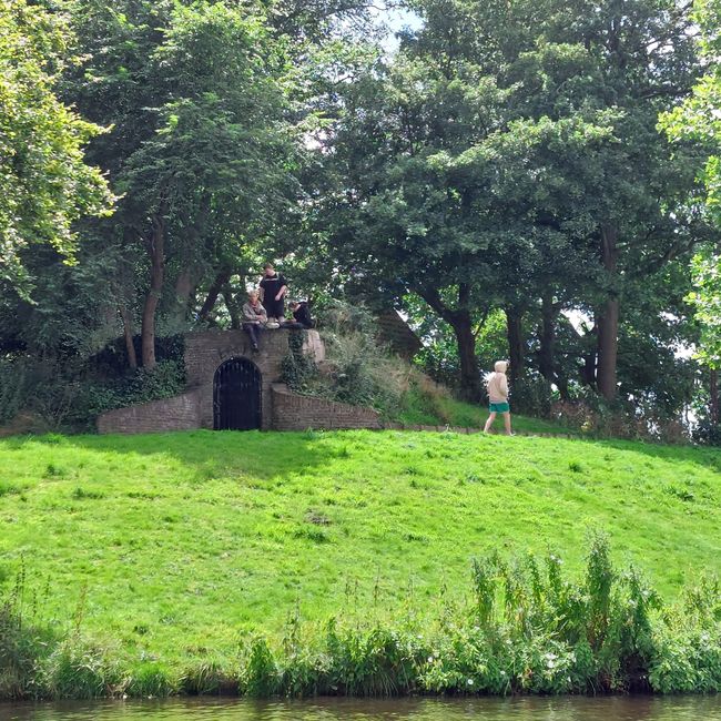 Promenade en bateau sur les canaux