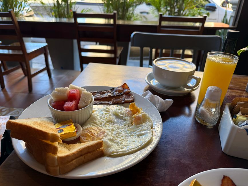 Desayuno en 'Real de Merced'