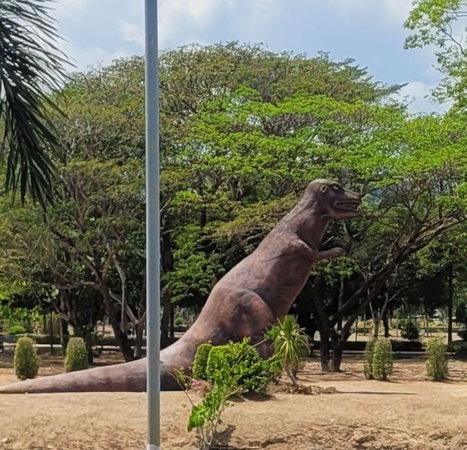 Tag 120 und 121 bis 123 von 175: Kreuzfahrt rund um die Welt  - Phuket/Thailand und drei Seetage