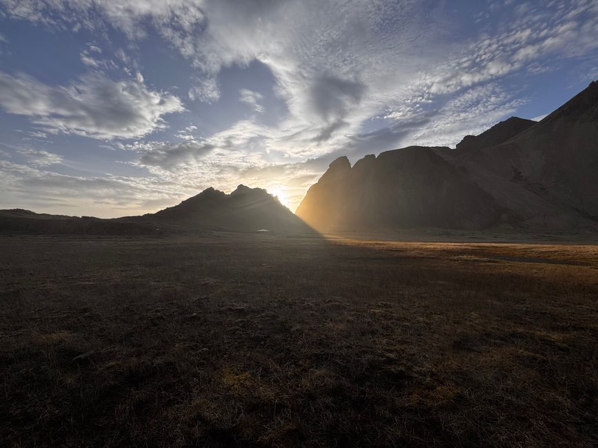 ...oggi ci dirigiamo verso sud verso Stokksnes e...