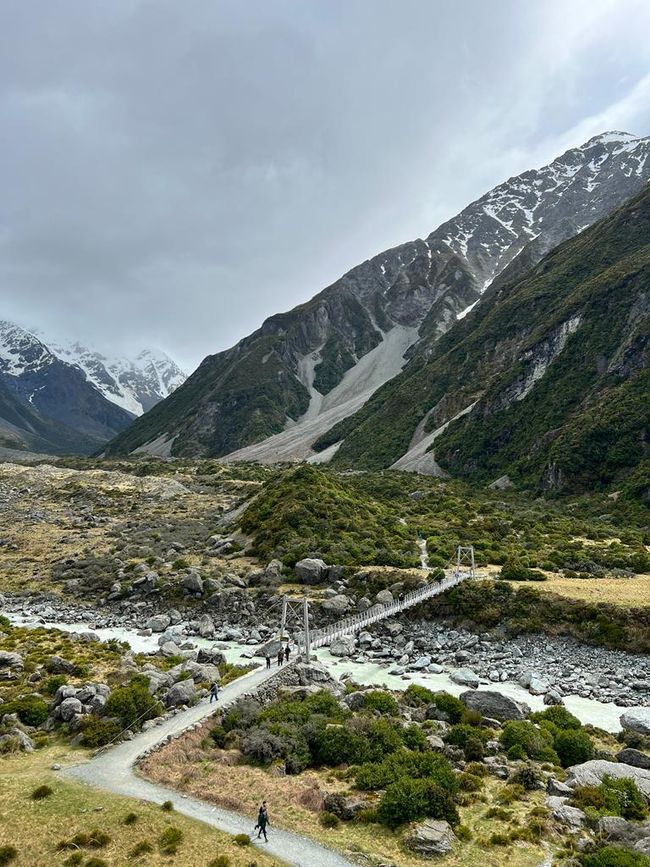 Hike to Mount Cook