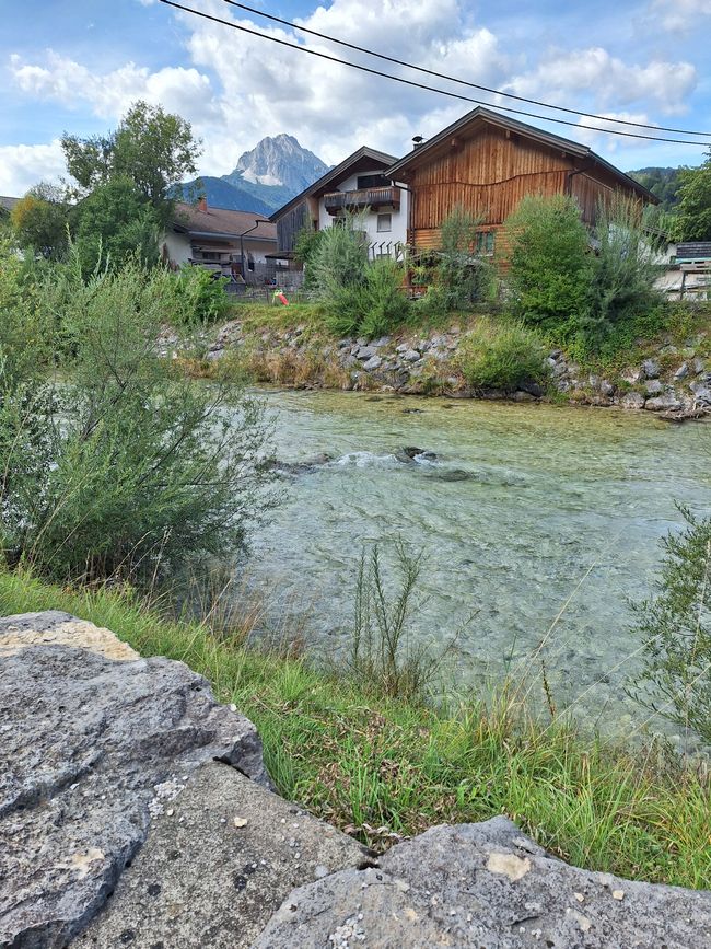 La magnifique Isar a peu d'eau
