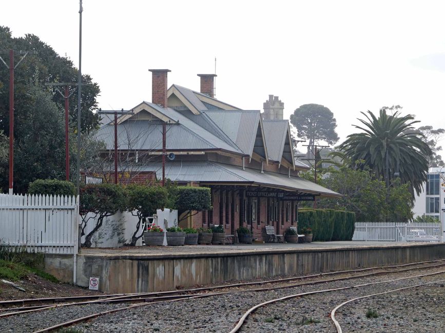 Kingscote - Victor Harbor - Hahndorf