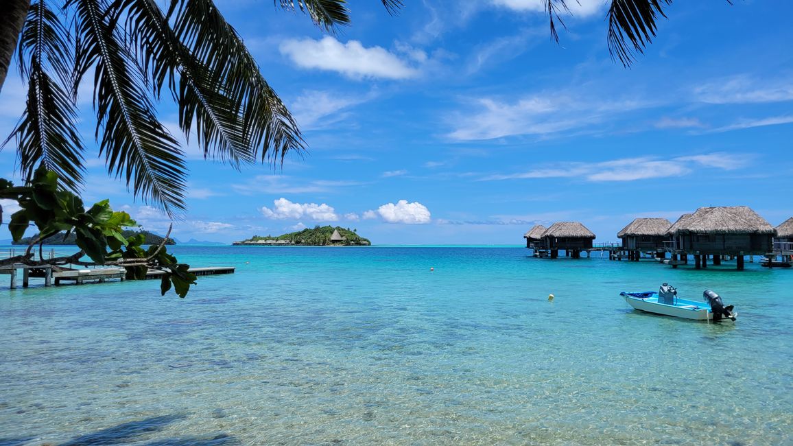 Dedo de Dios y Playa Matira / Bora-Bora