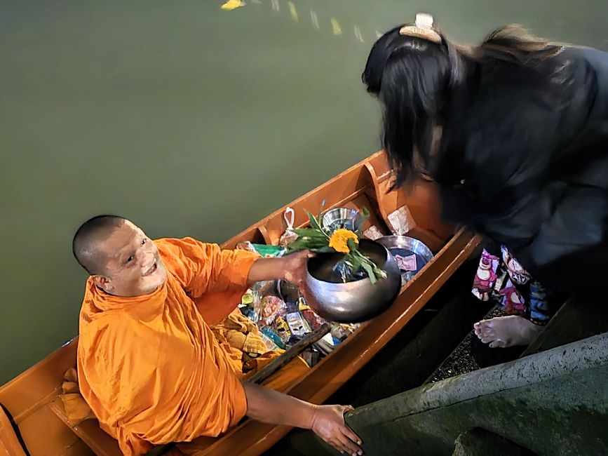 Amphawa - Baanrak Amphawa-¡una bendición!