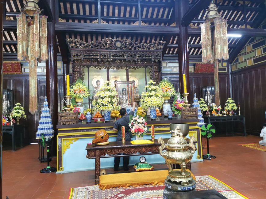 Recorrido por la antigua ciudad imperial de Hue