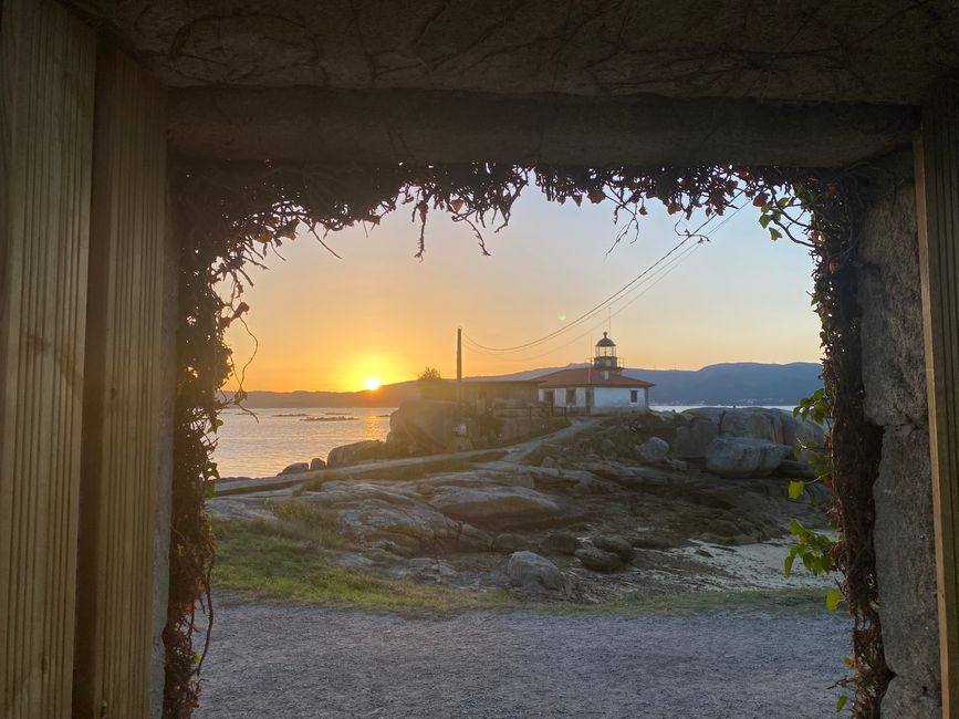 Vista desde la chiringuito Kalma a la puesta de sol