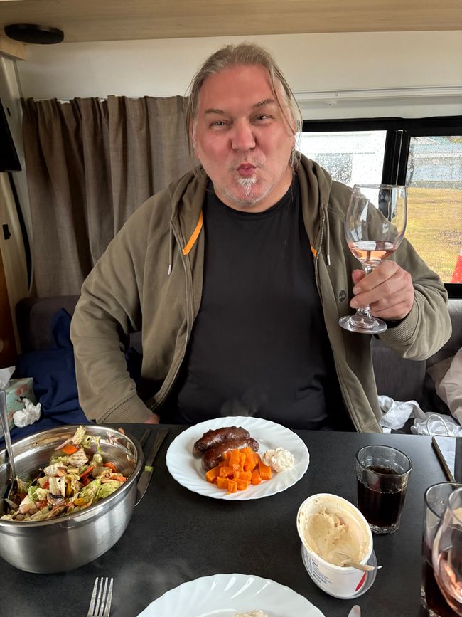 The most famous beach and the bleakest campsite in New Zealand - 90 Mile Beach