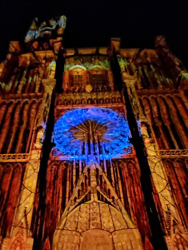 2026 - August - Lichtshow am Straßburger Münster