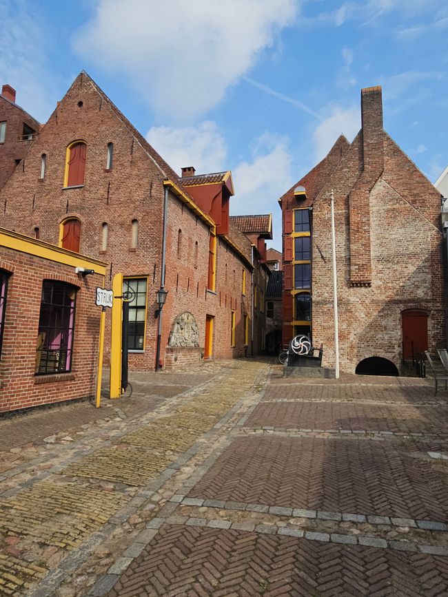 Groningen: Museum aan de A