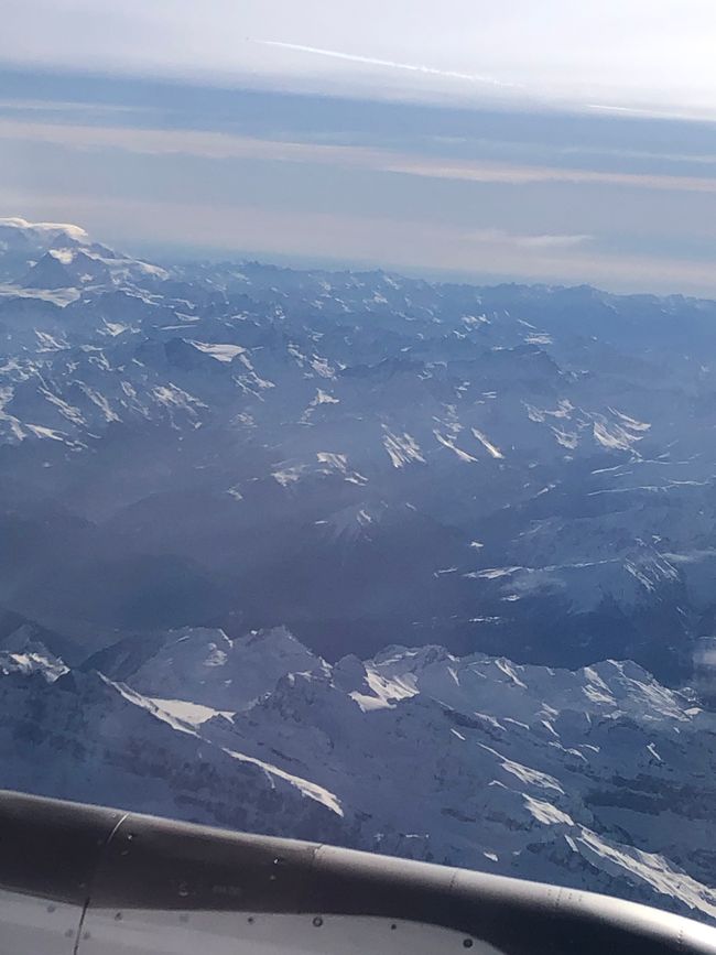 在阿尔卑斯山上还有雪