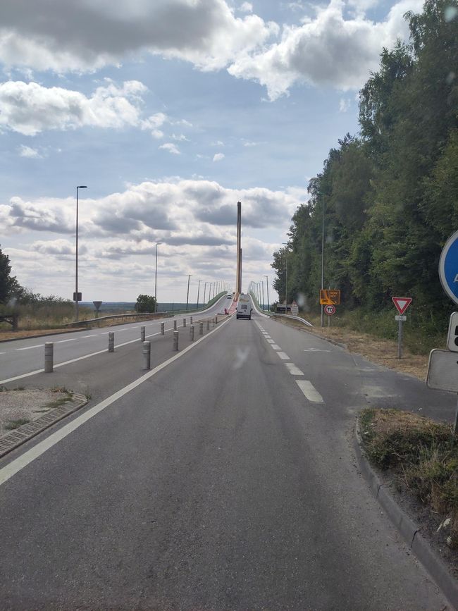 Doppelnippel, Hochstapler e i poliziotti