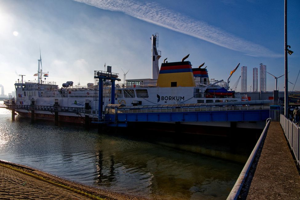 Weit draussen auf offener See