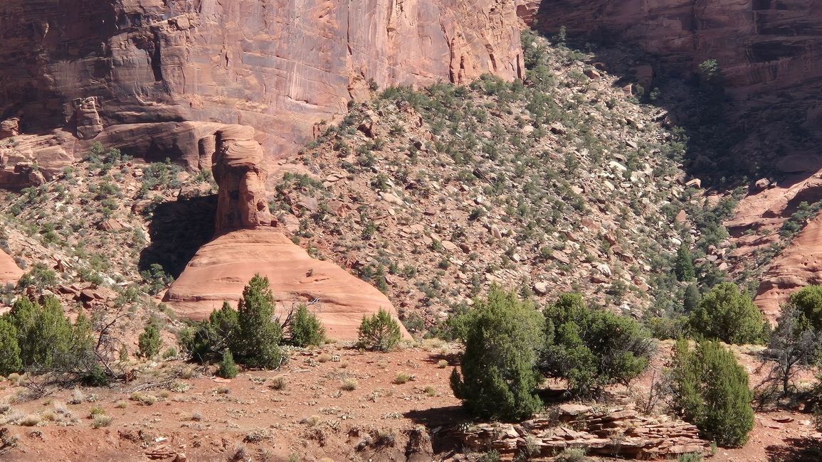 On the right is the Face Rock
