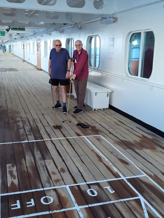 Tag 15: Shuffleboard