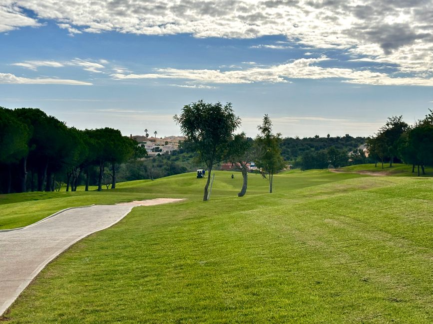 Ein perfekter Tag im Boavista Golf in Lagos