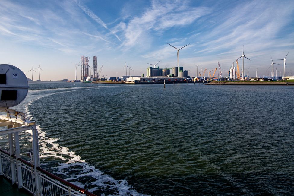 Weit draussen auf offener See