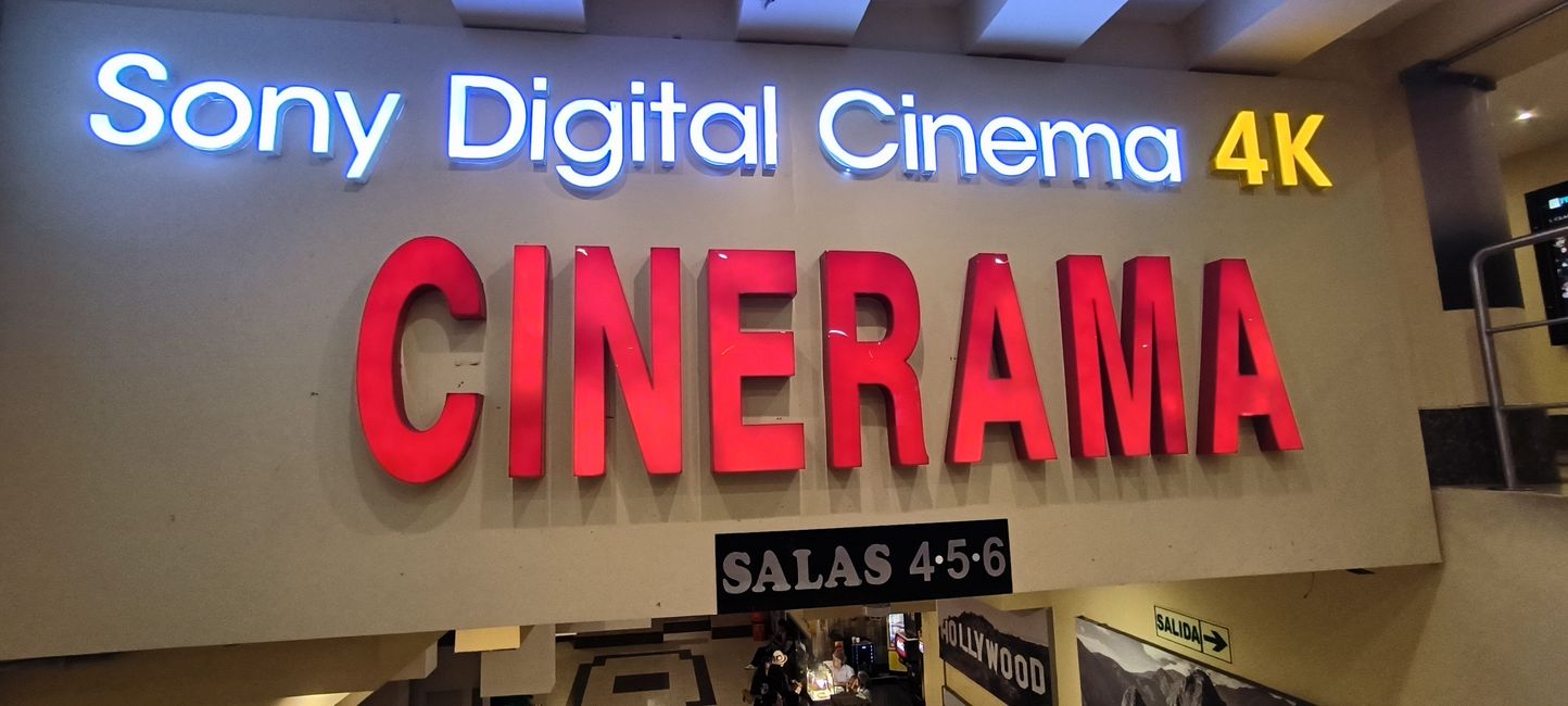 Visit to the cinema in Miraflores