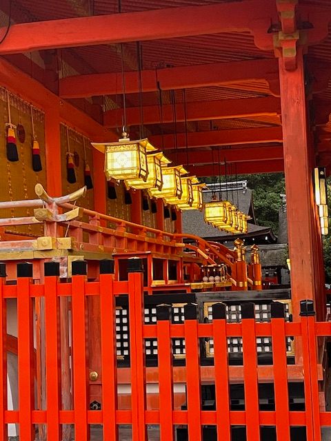 10.000 Turisti o 10.000 Torii