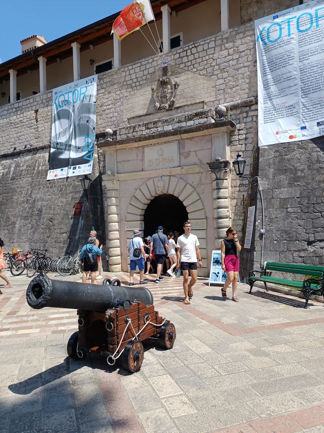 Meerestor historischer Haupteingang in die Altstadt