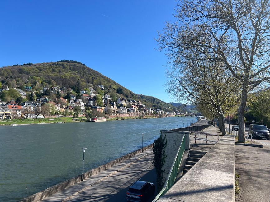 03 vers Darmstadt-Wixhausen