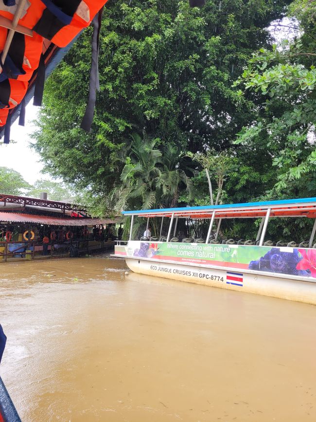Day 39 of 175: Round the World Cruise - Puerto Limón/Costa Rica