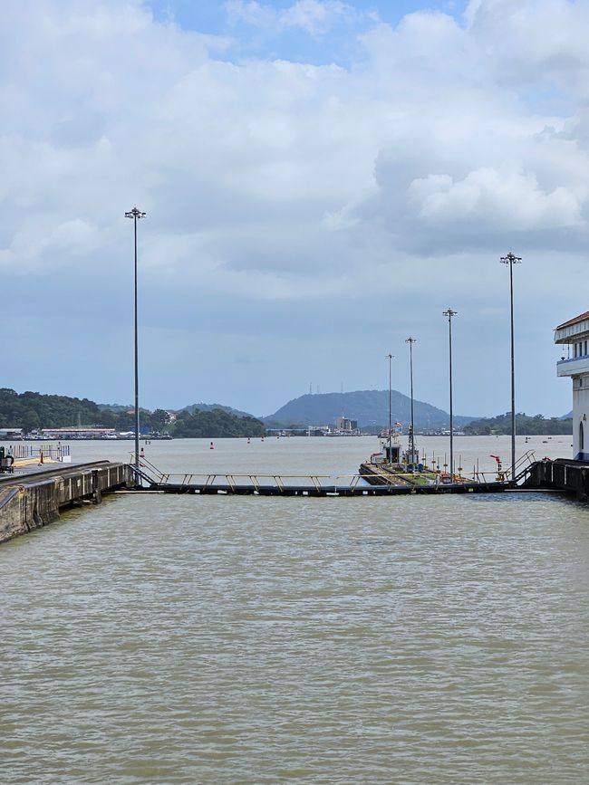 Miraflores Lock
