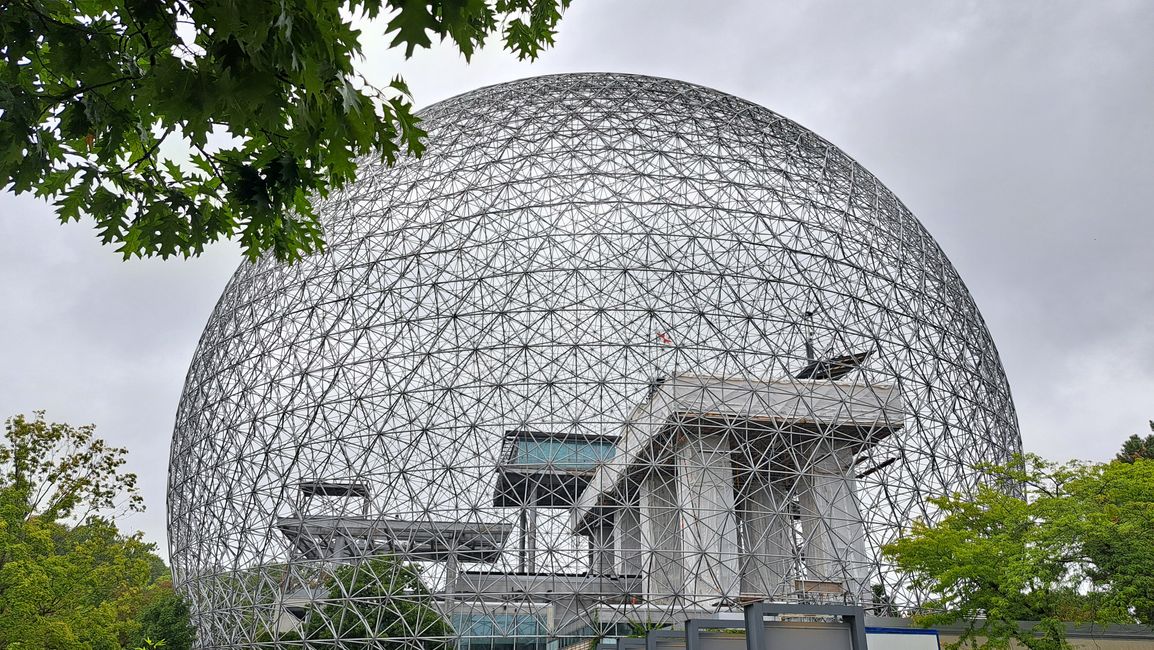 Biosphère mit Museum