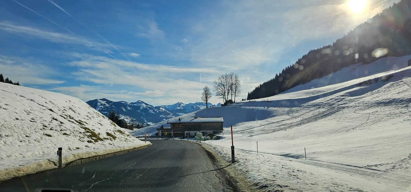 Ellmau/Tirol - wo die Praxis vom Bergdoktor wohnt..