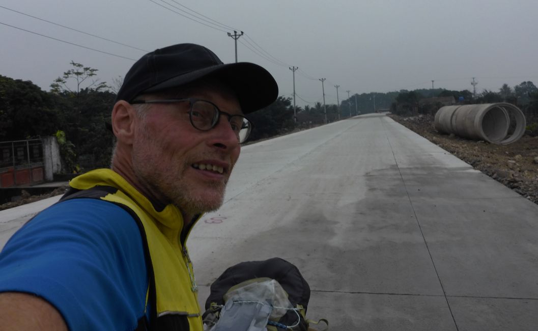 Nouvelle route encore fermée