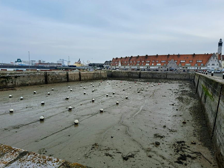 Calais bei Ebbe