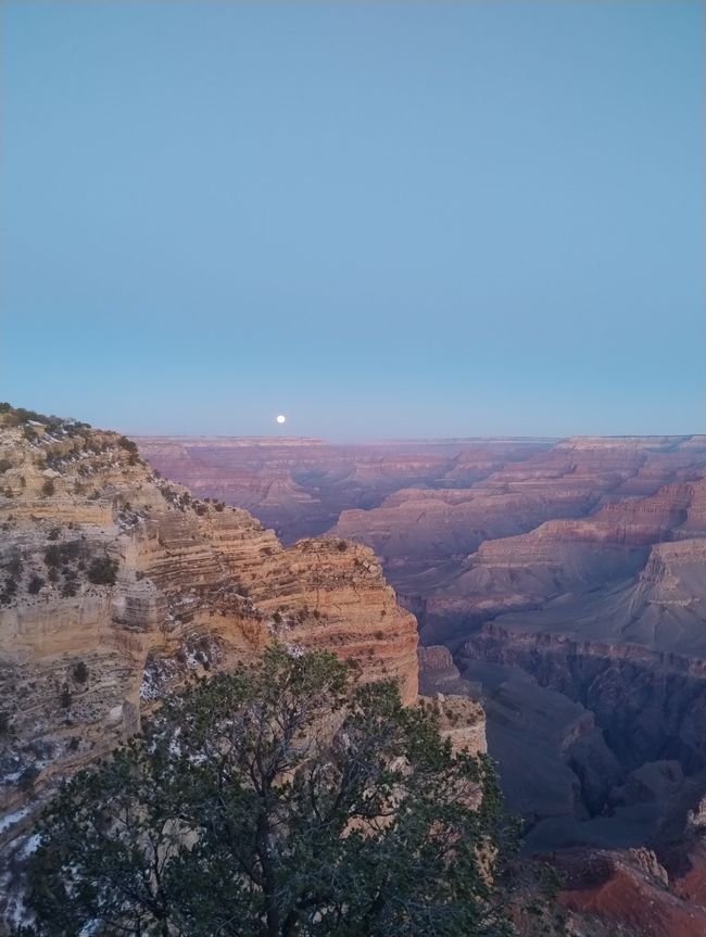Moon setting