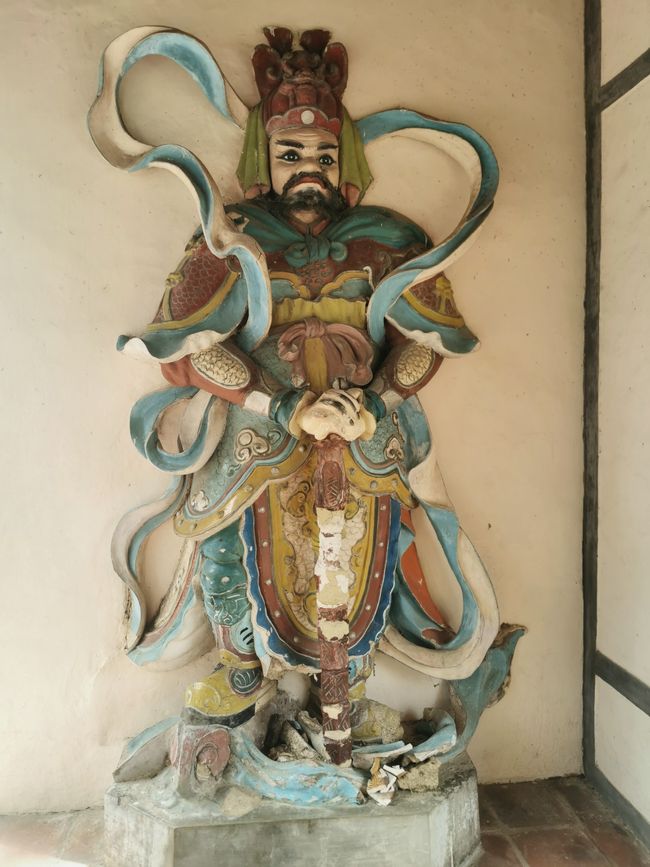 Recorrido por la antigua ciudad imperial de Hue