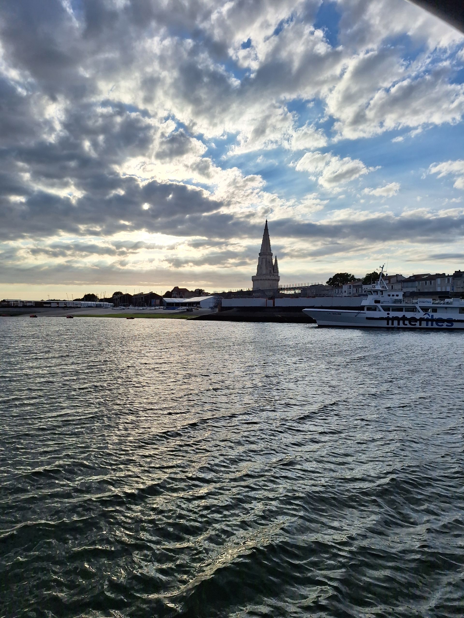 Ambiance du soir à La Rochelle